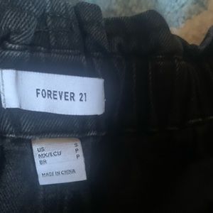 small black forever21 shorts. only worn twice. fits like a size medium.